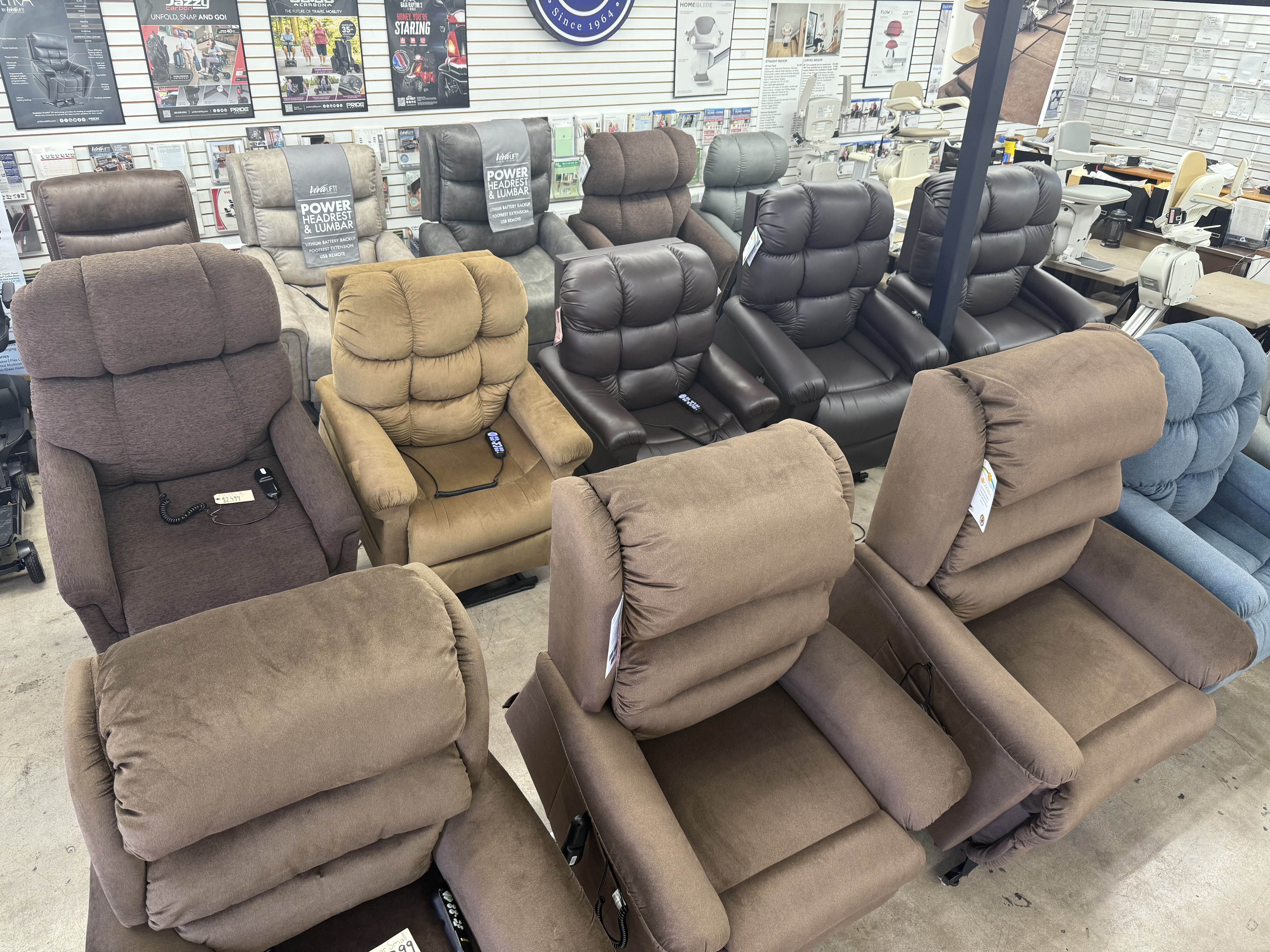 Phoenix Lift Chair Recliner